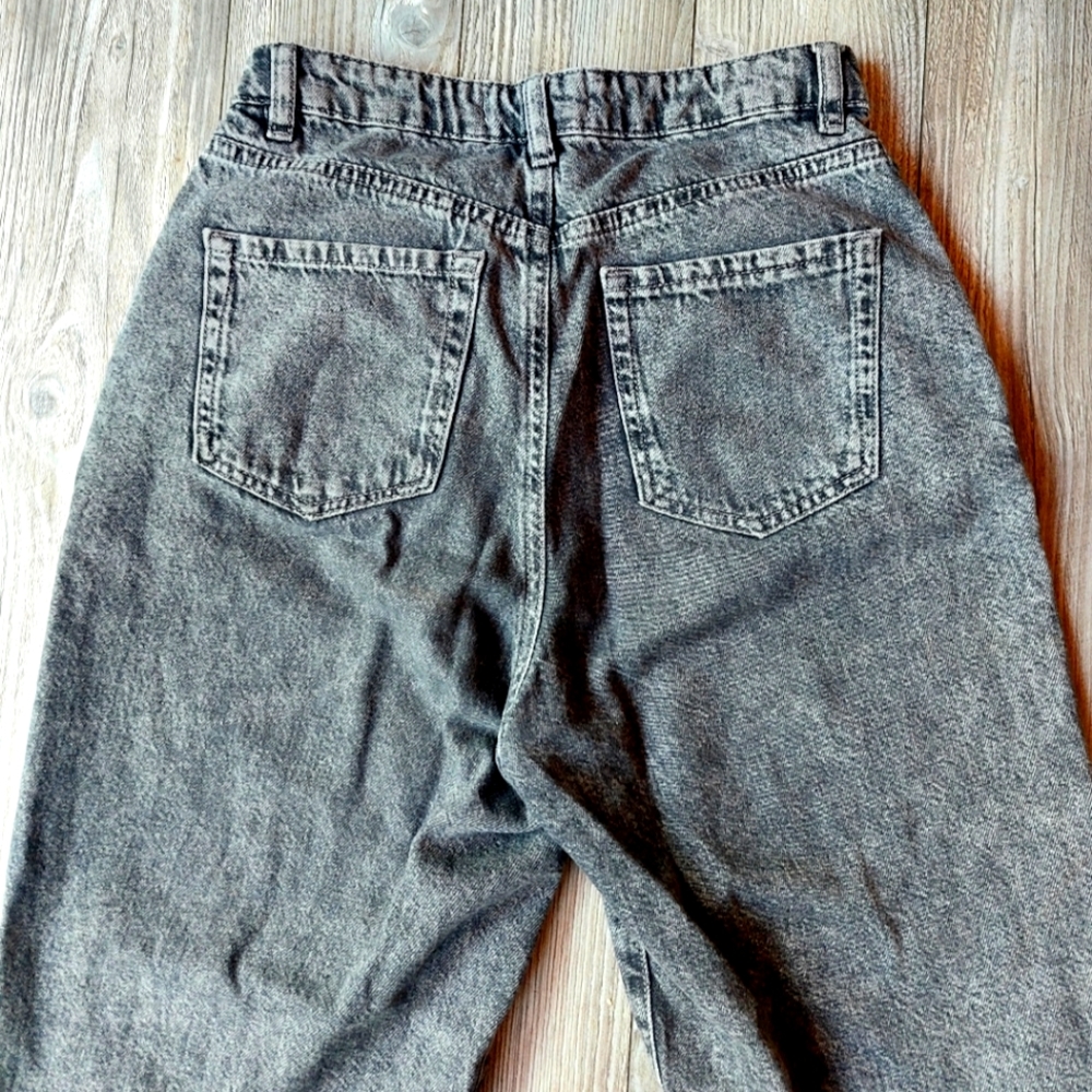 GARAGE - gray 80's mom jeans